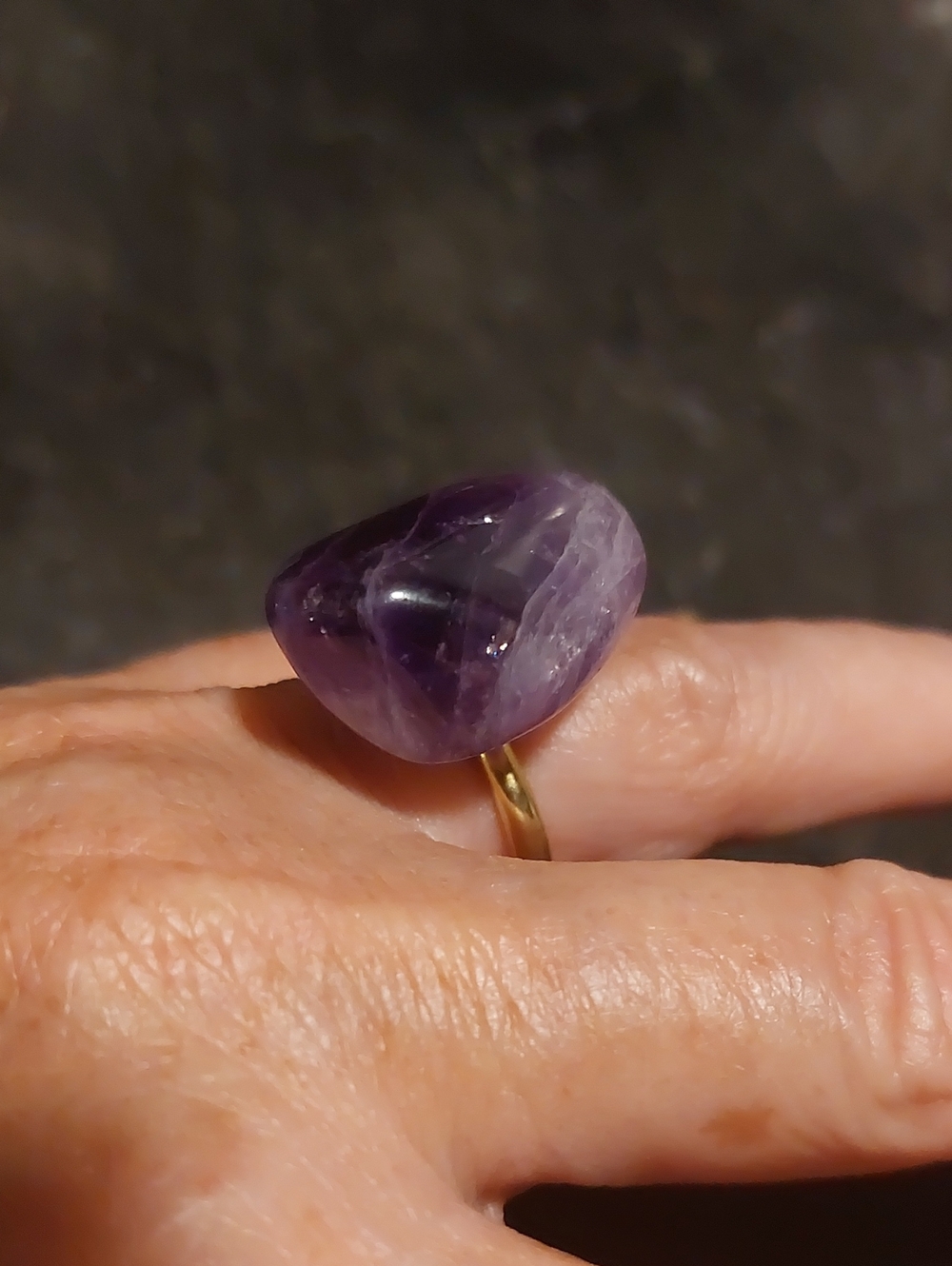 Chunky Tumbled Amethyst Crystal Statement Ring – Gold Tone Band Boho Jewelry